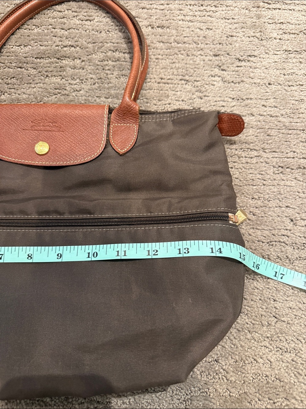Longchamp Le Pliage Nylon Expandable Tote - Picture 12 of 13
